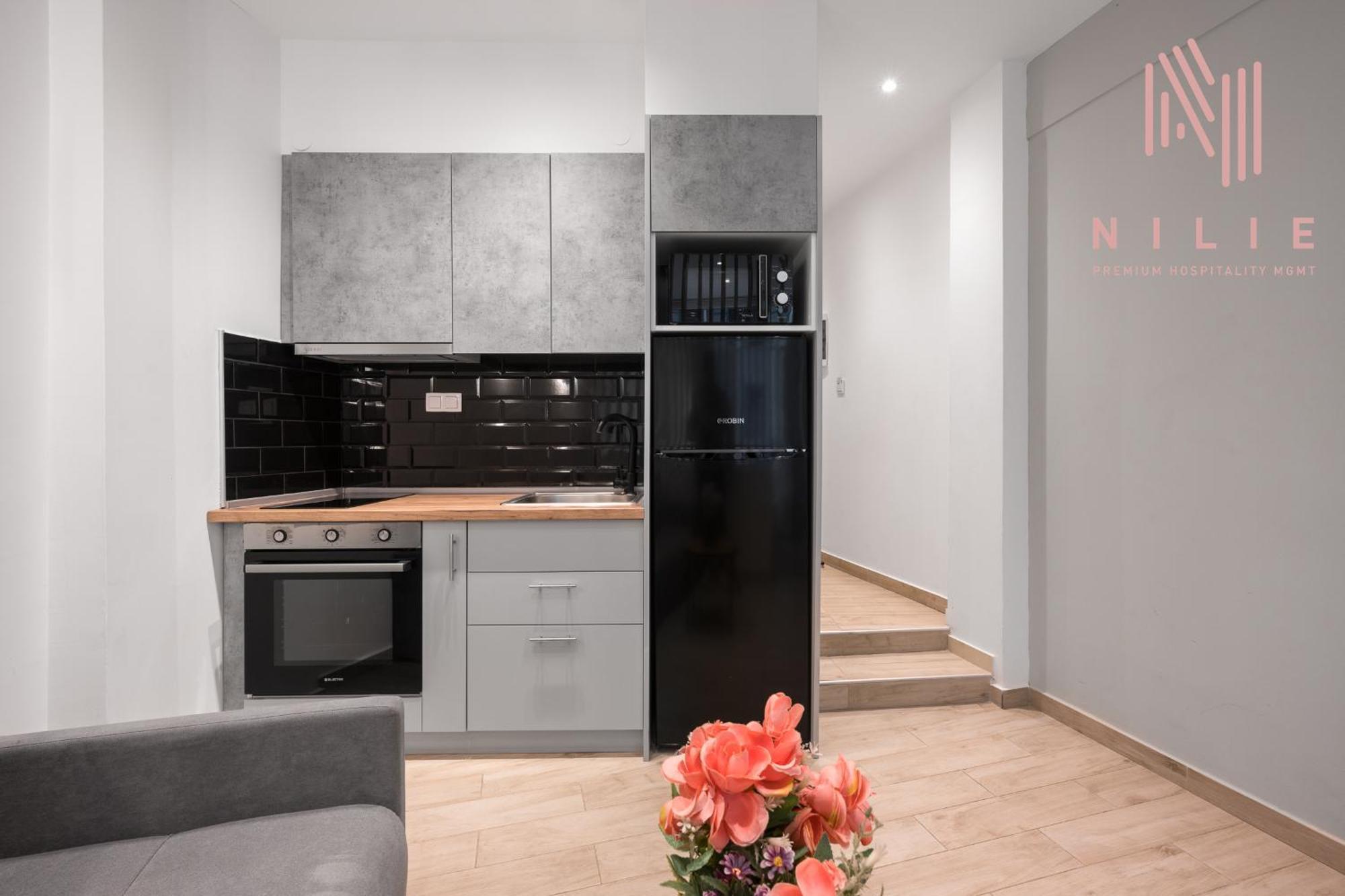 Level #2, Nilie Hospitality Mgmt Apartment Tesalonika Bagian luar foto