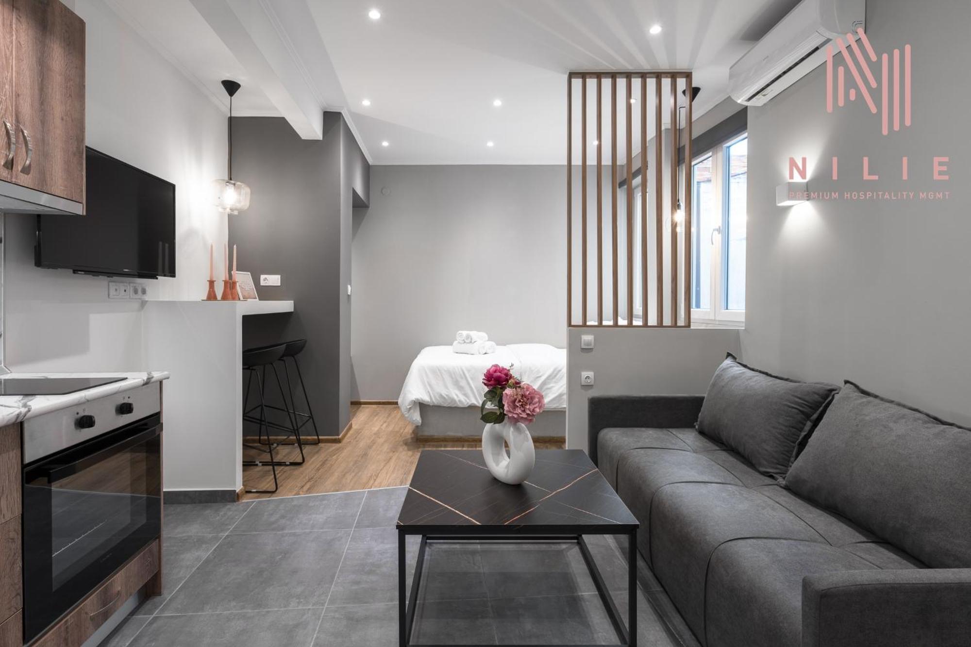 Level #2, Nilie Hospitality Mgmt Apartment Tesalonika Bagian luar foto